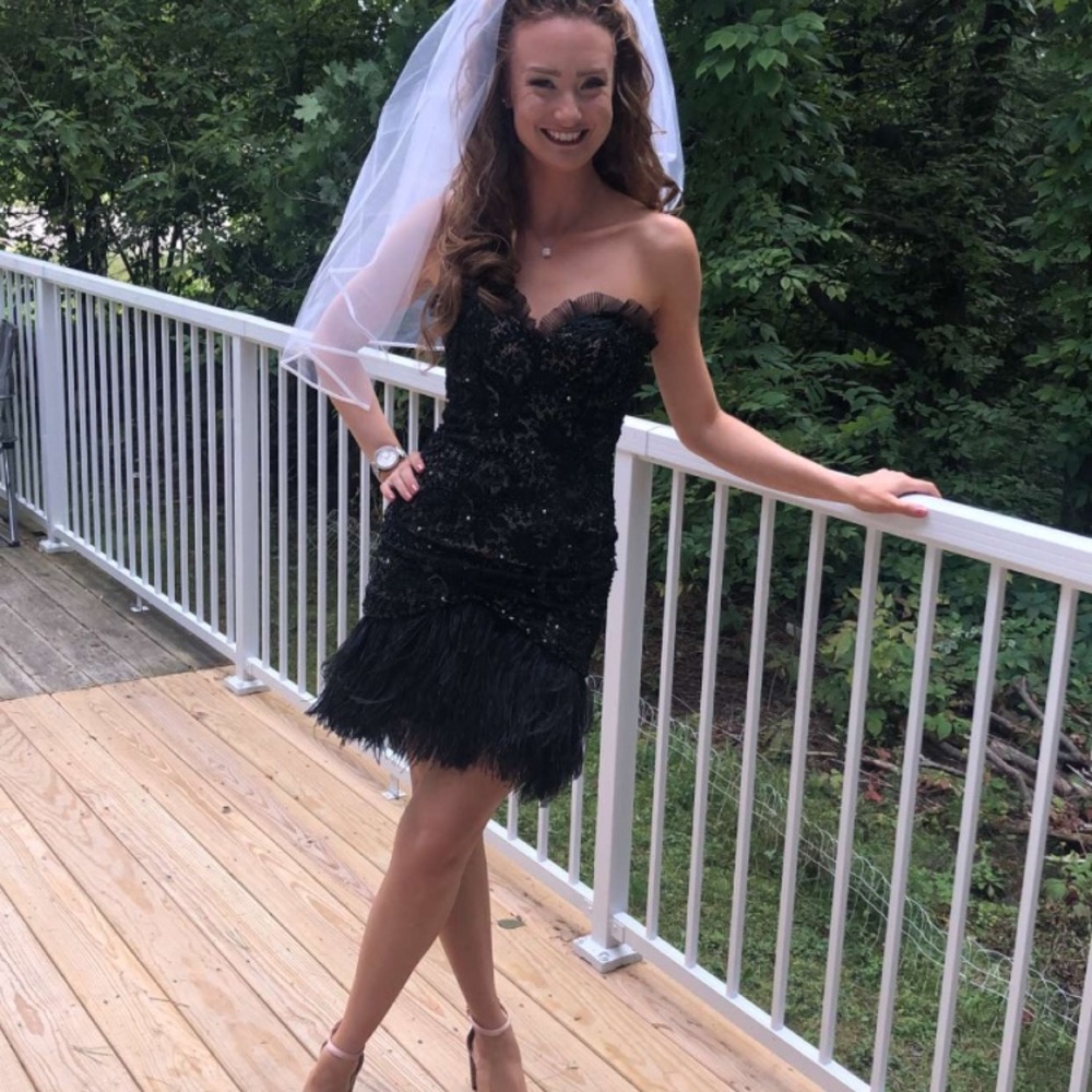 Sherri Hill size 2 black dress